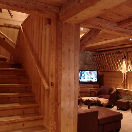 Chez La Fine